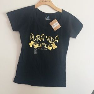 Pura Vida size medium black Costa Rica